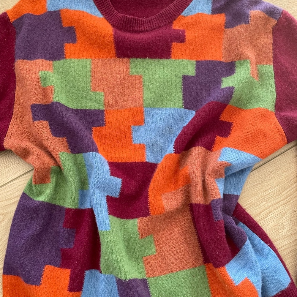 Cashmere Colorful Geometric Pattern Sweater - Picture 2 of 4